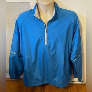jacket  PGA tour‎ size mens large with removeable long sleeves. Golf